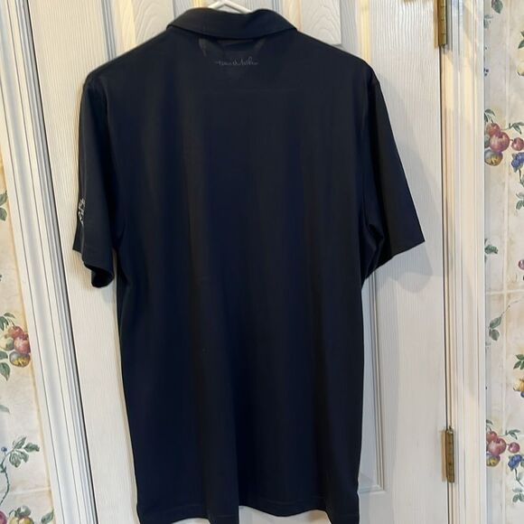 Travis Matthew Navy Blue Tiny Striped Short Sleeve Polo with Side Slits- Medium - Picture 8 of 16